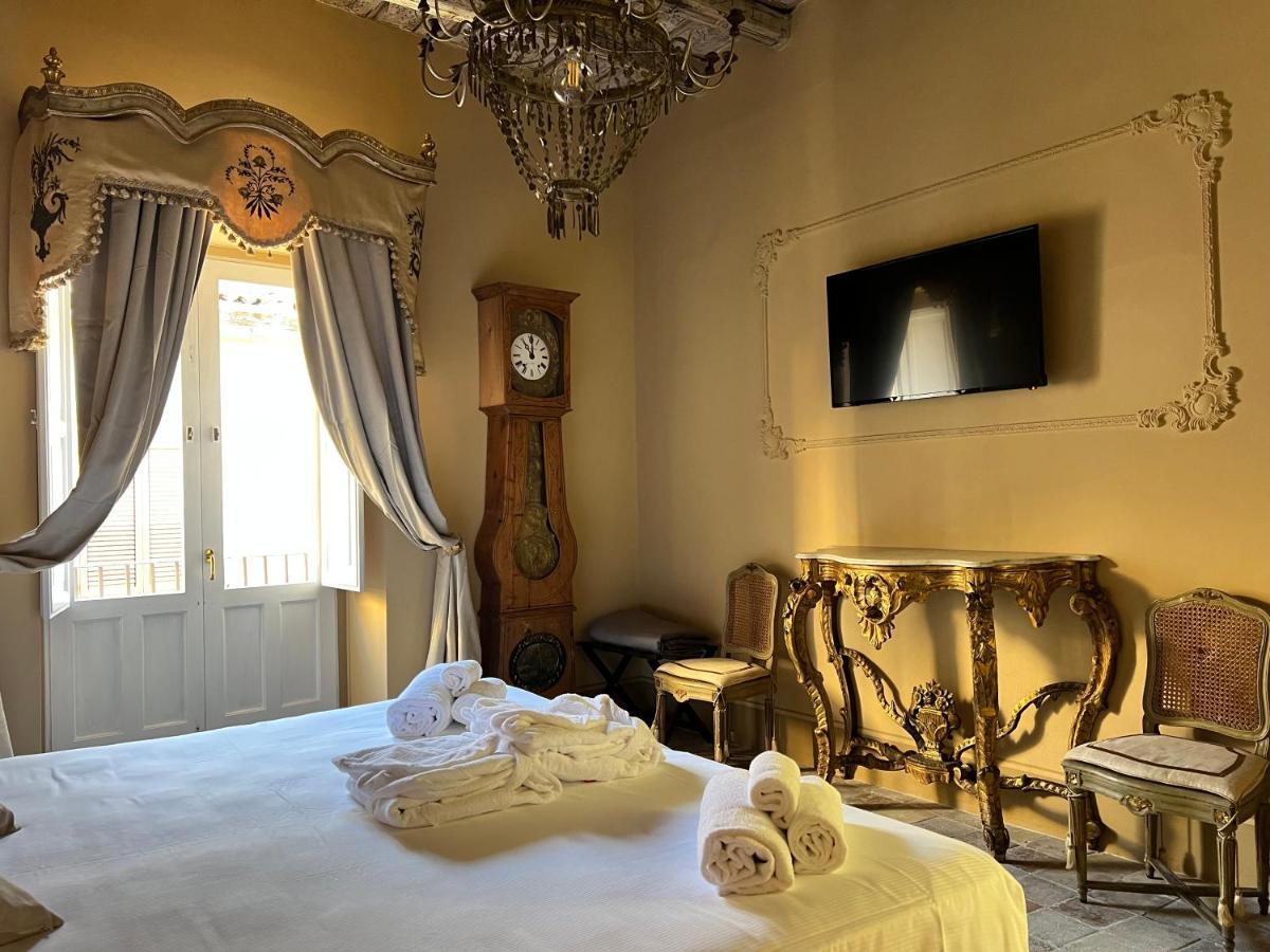 Casa Modica - Luxury Rooms Noto Exteriör bild